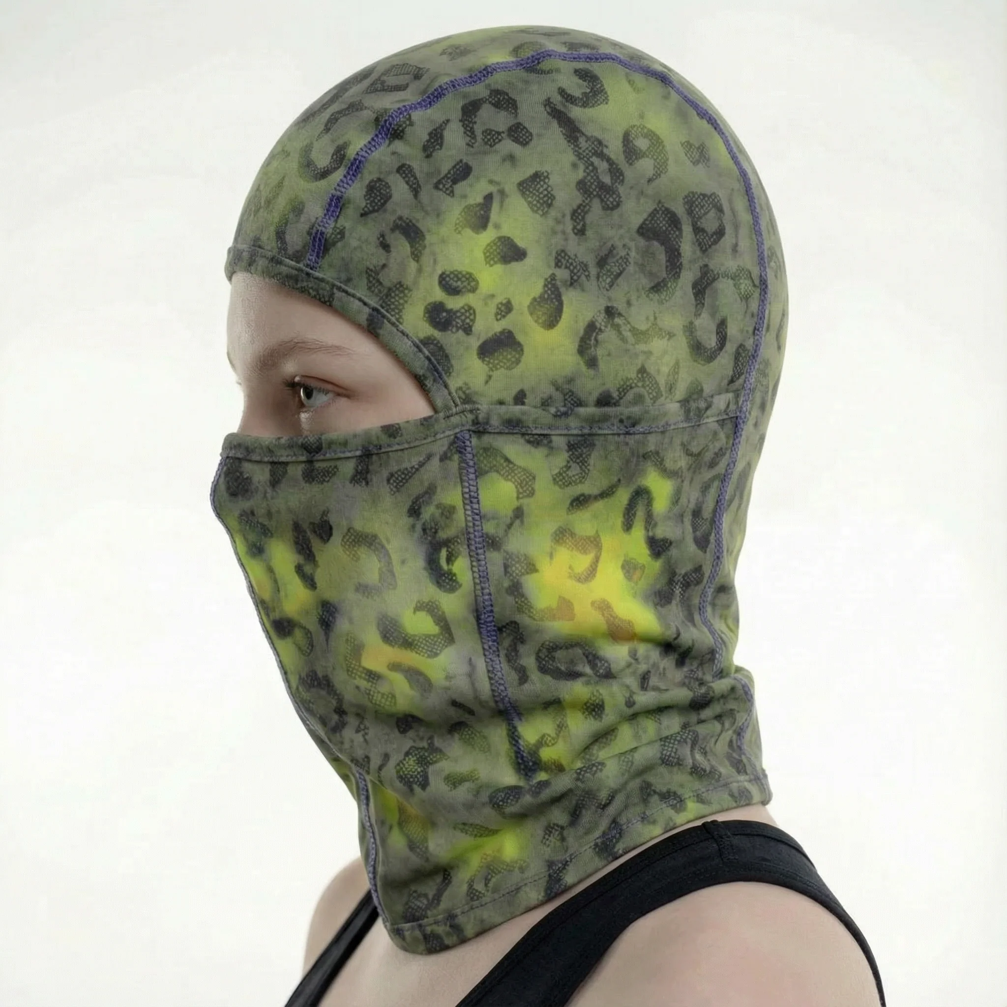 CAMO (classic camo–light green)