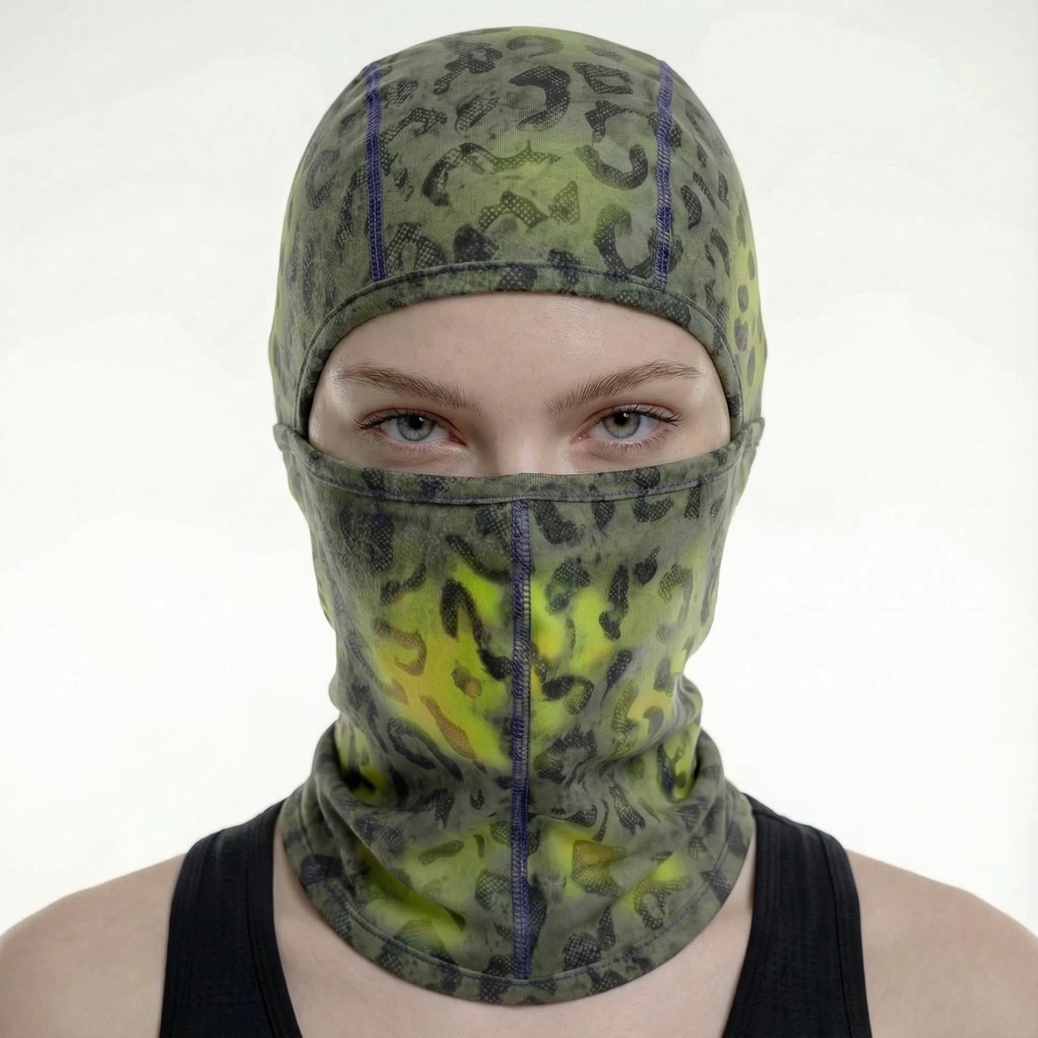 CAMO (classic camo–light green)